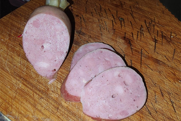 Салямі Міланська